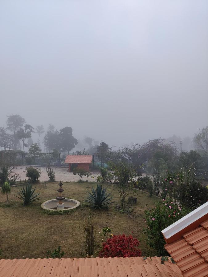 Robin Woods Homestay Sakleshpur Buitenkant foto